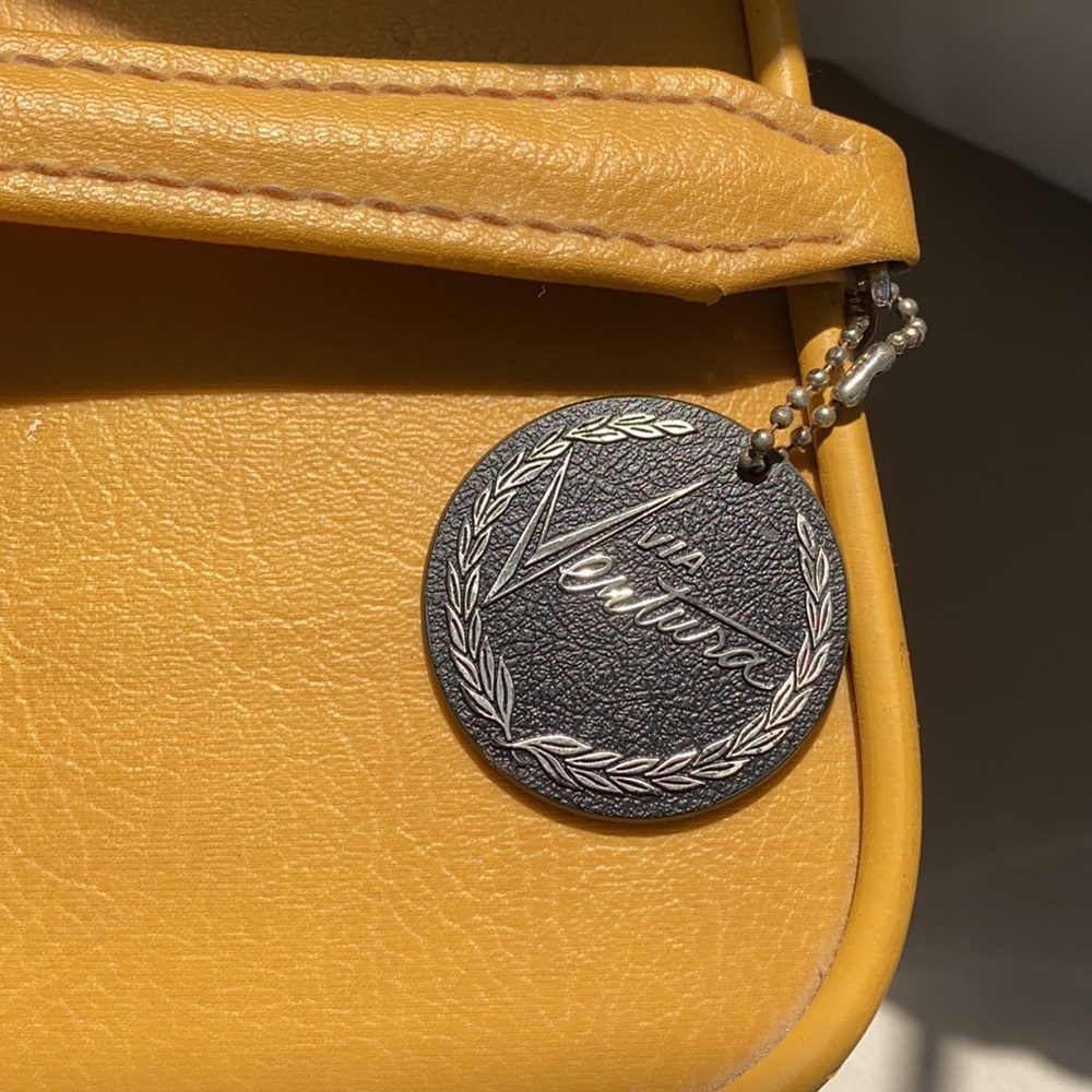 1960s Vintage Ventura Train Case - Picture 10 of 12